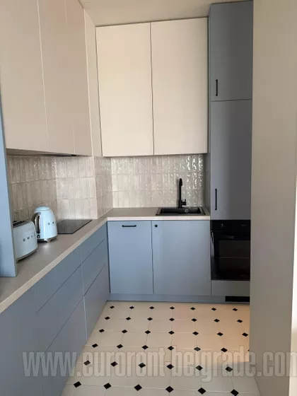 DONJI DORĆOL | 4zida.rs