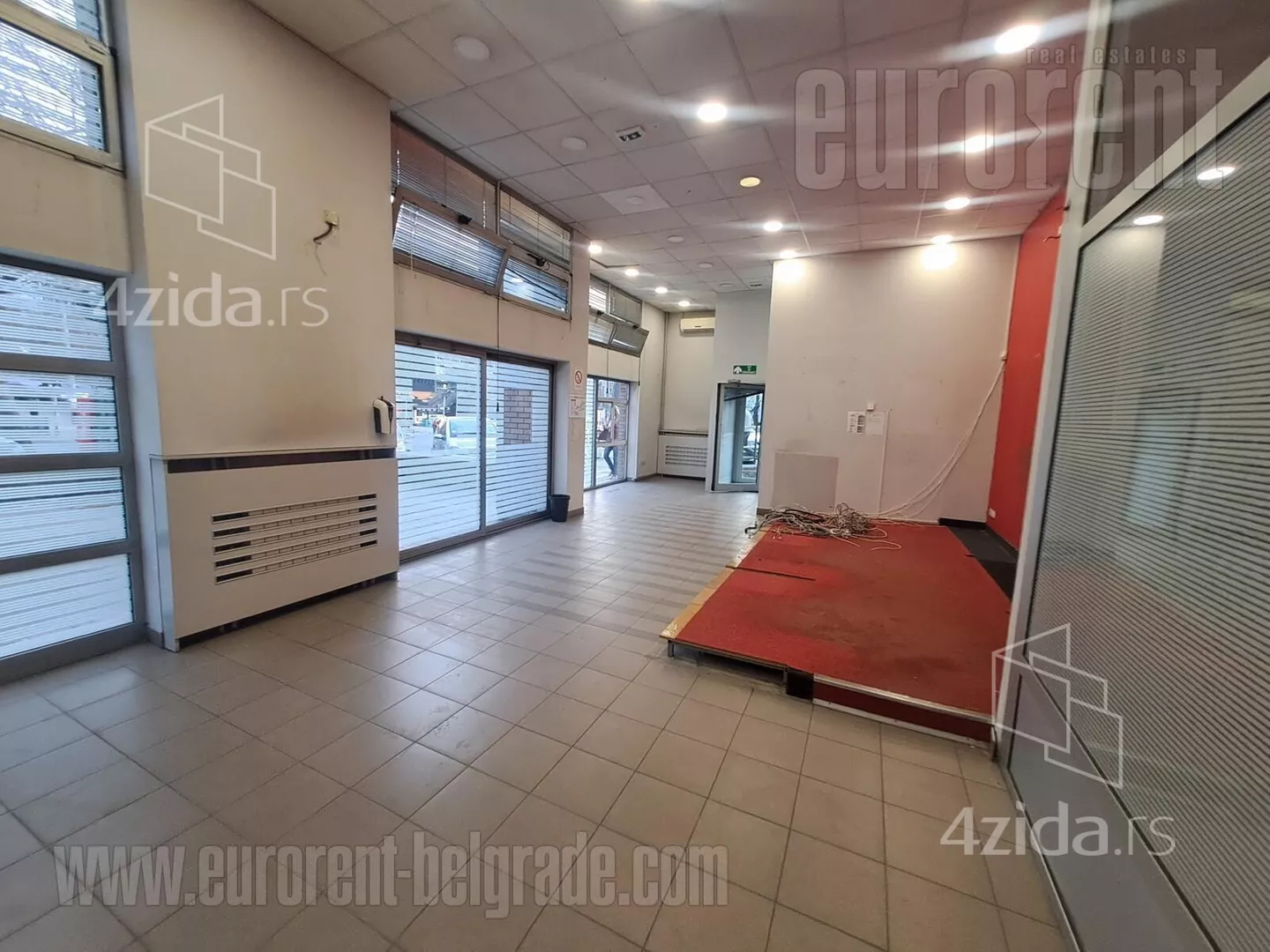 Poslovni prostor | 4zida