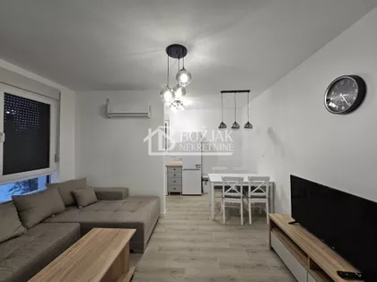 Žitni Trg | 4zida.rs