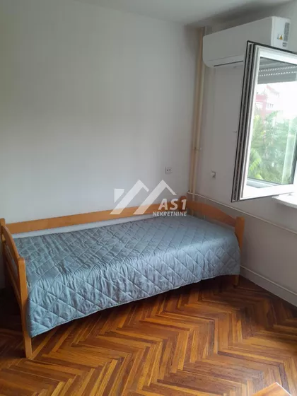 PUSKINOVA | 4zida.rs