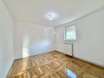 Ljubomira Jovanovića | 4zida.rs