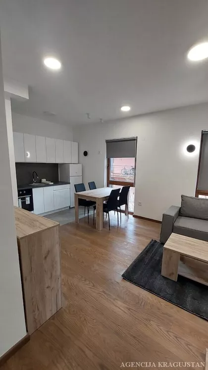 Gradske lokacije | 4zida.rs