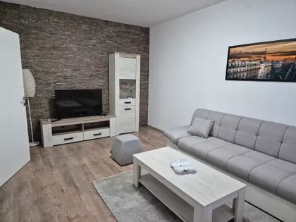 Gazimestanski Trg | 4zida.rs