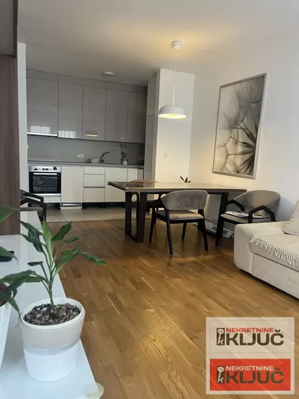 Rotkvarija | 4zida.rs