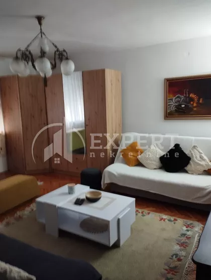 Jovana Ristića | 4zida.rs