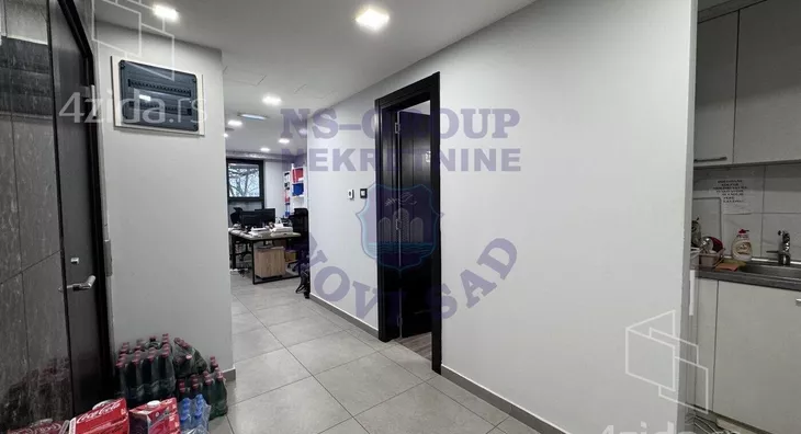 Poslovni prostor | 4zida