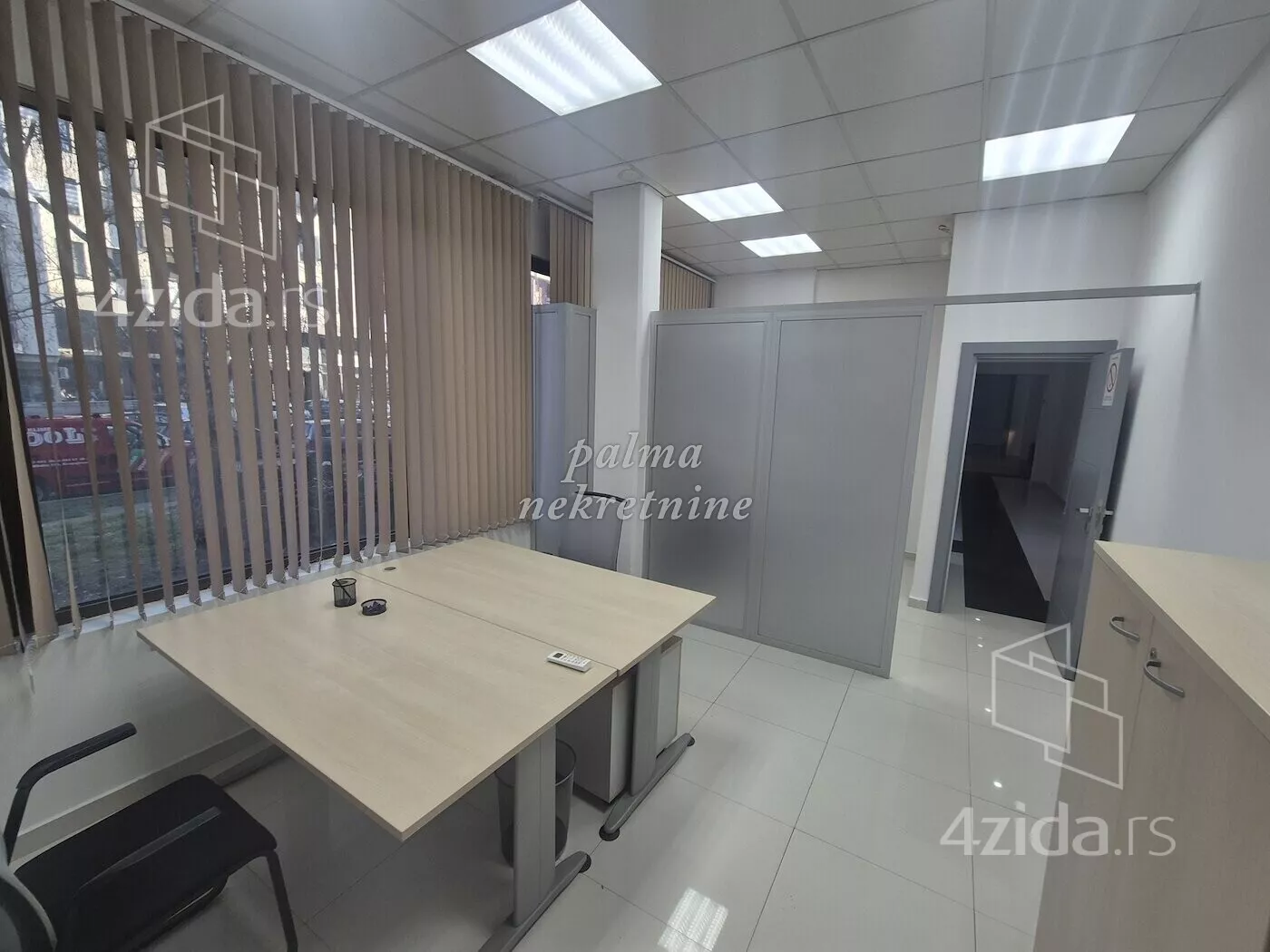 Poslovni prostor | 4zida