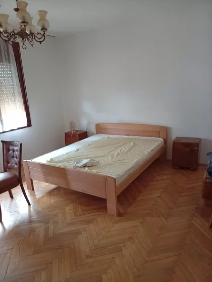 Sremčica | 4zida.rs