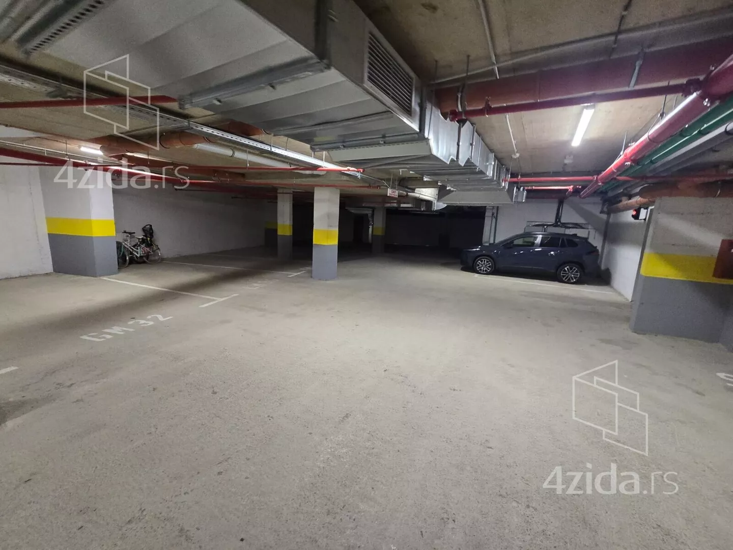 Parking | 4zida