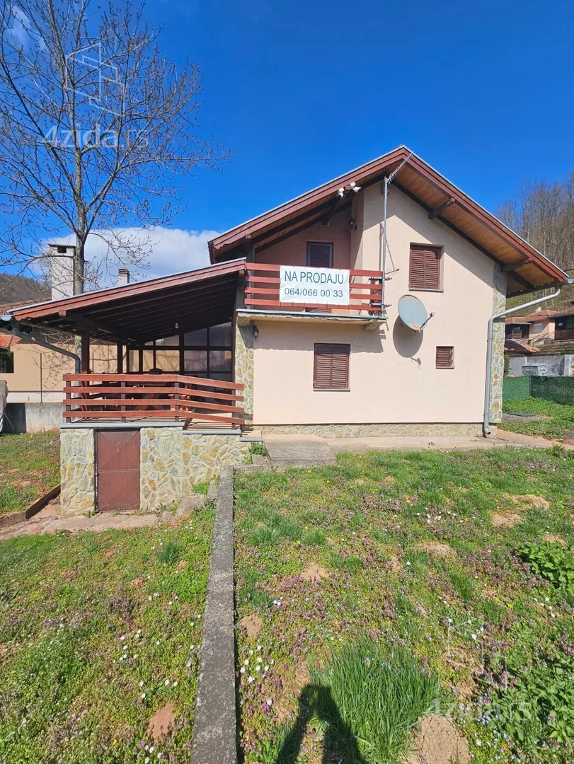 2-etažna kuća | 4zida