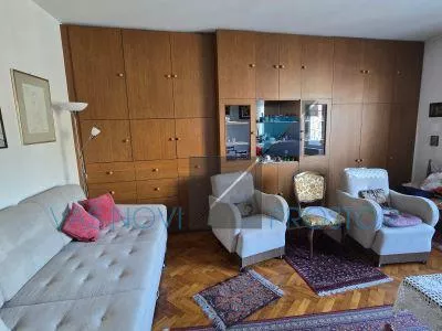 Venizelosova | 4zida.rs