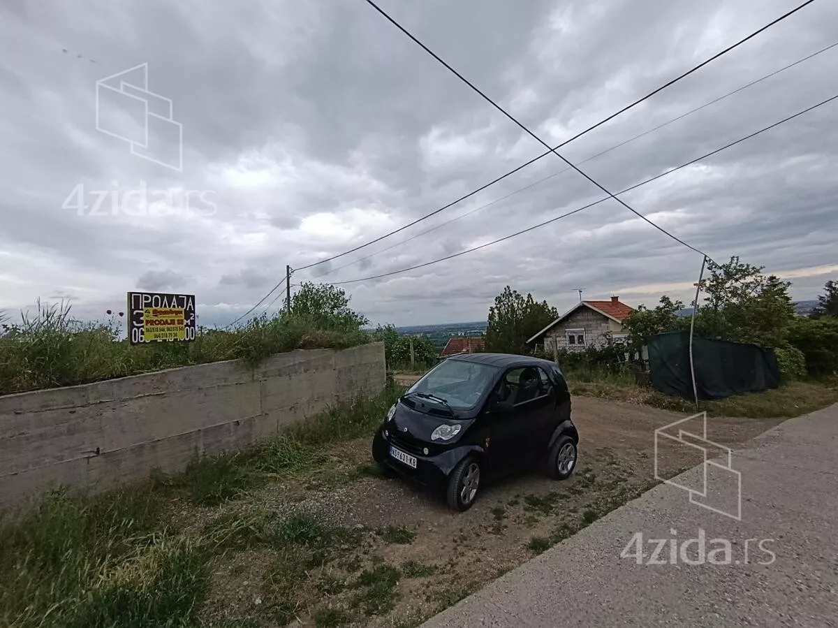 Plac | 4zida