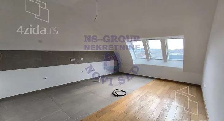 Petosoban stan | 4zida