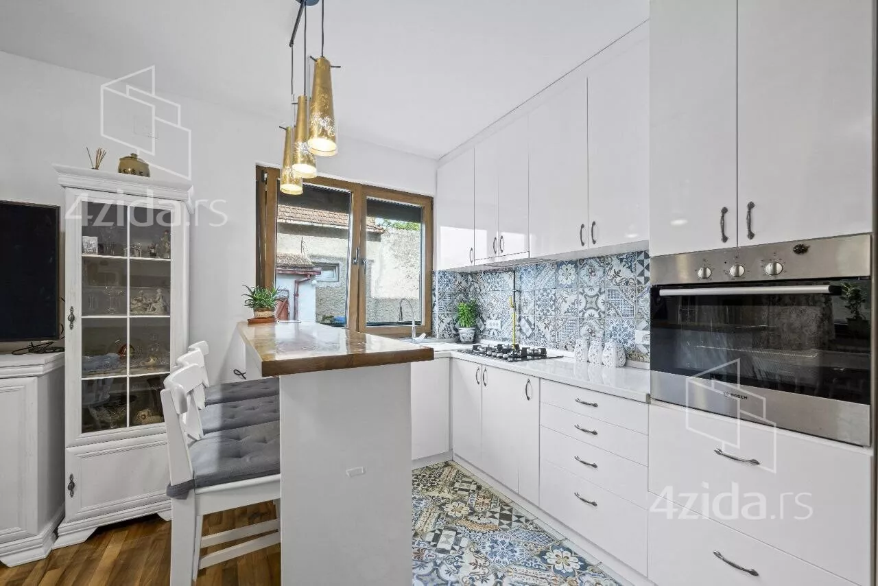 3-etažna kuća | 4zida