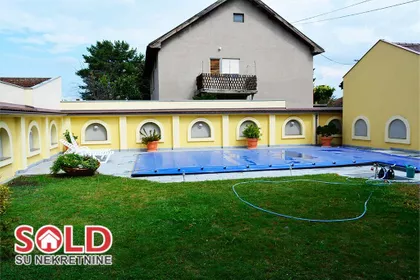 Mali Radanovac | 4zida.rs