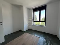 Šestosoban stan | 4zida