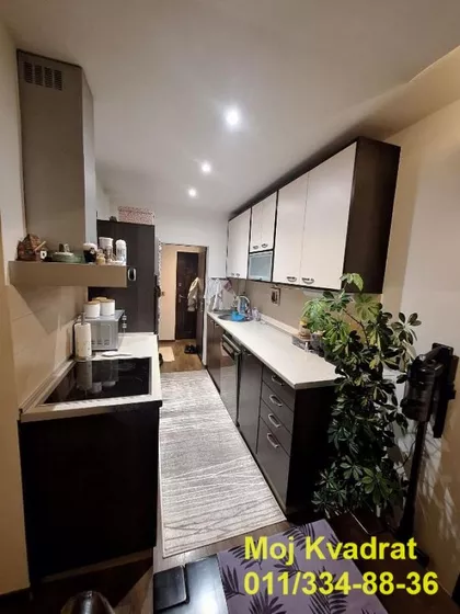 Vere Dimitrijević | 4zida.rs