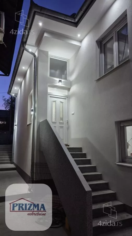 Kuća | 4zida