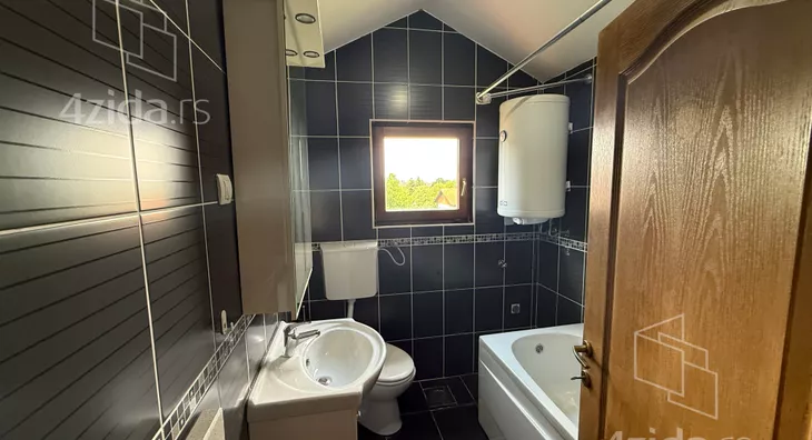 4-etažna kuća | 4zida