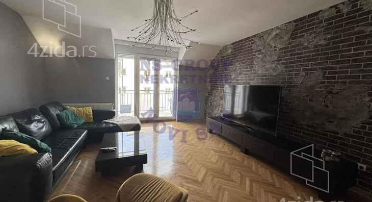 Petosoban stan | 4zida