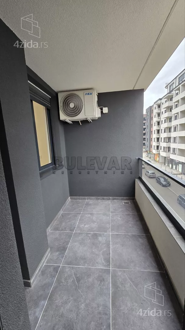 Dvoiposoban stan | 4zida