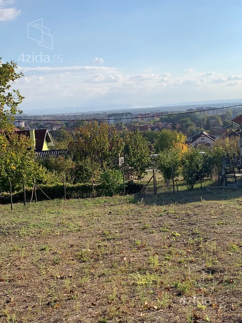Građevinsko zemljište | 4zida