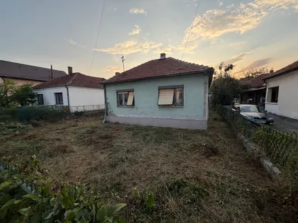 Stjenička 30 | 4zida.rs