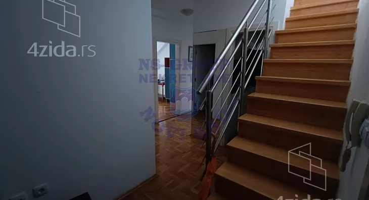 Četvoroiposoban stan | 4zida