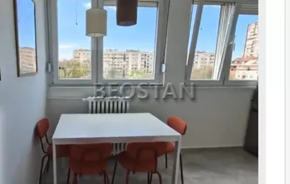 Pariske Komune | 4zida.rs