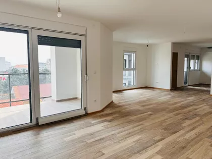 Novosadska | 4zida.rs