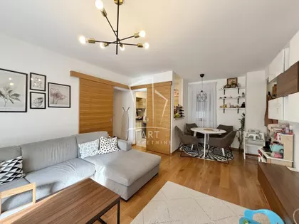 Šumadijska | 4zida.rs