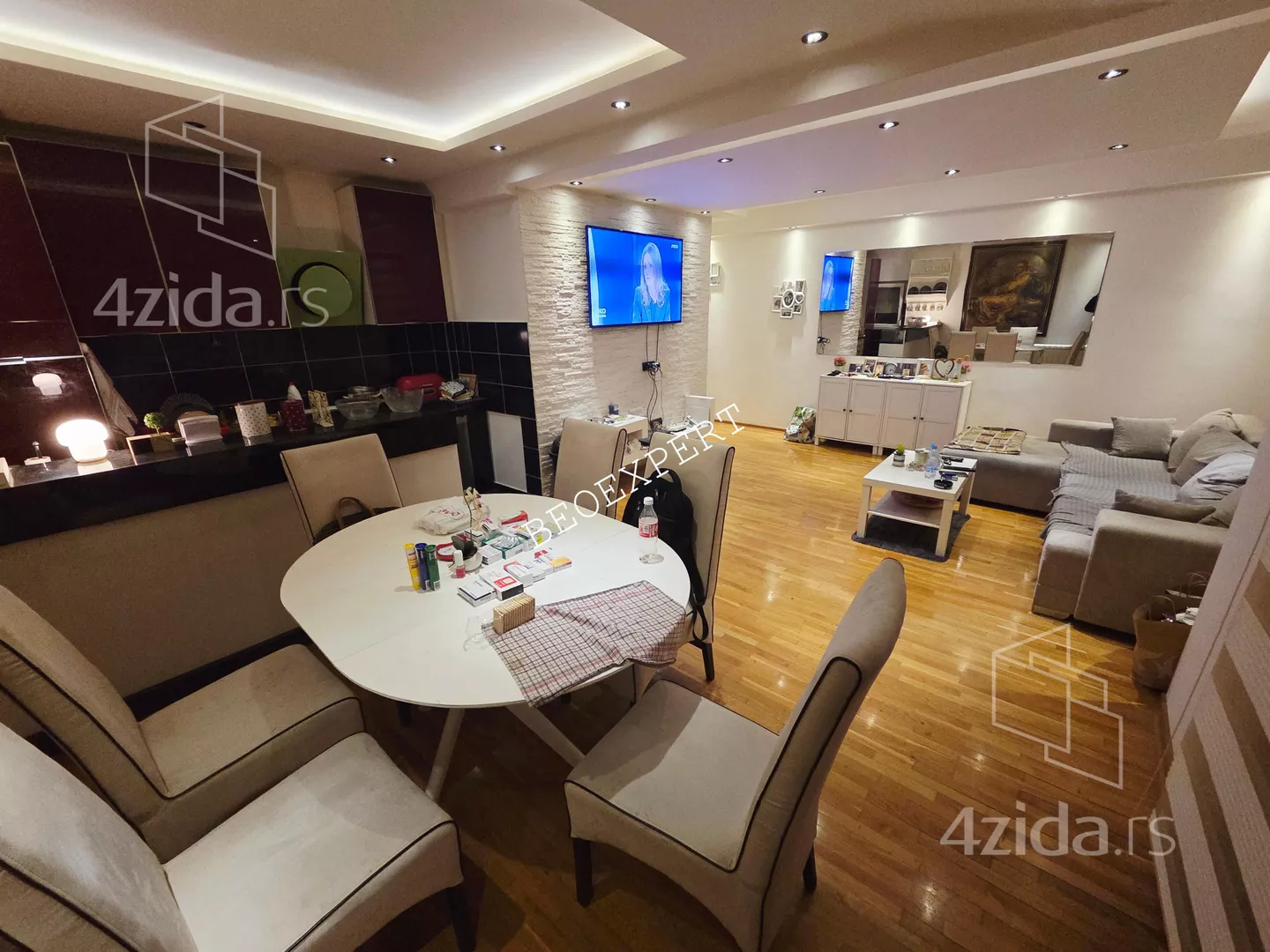 Četvorosoban stan | 4zida