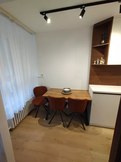 Trg Kralja Milana | 4zida.rs