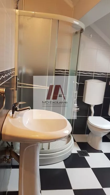 Jedanaeste Kraiške Divizije | 4zida.rs