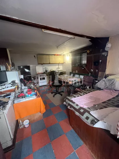 Prnjavor-Pavićevac | 4zida.rs