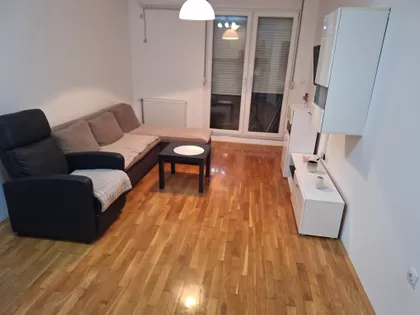 Hadži Ruvimova | 4zida.rs