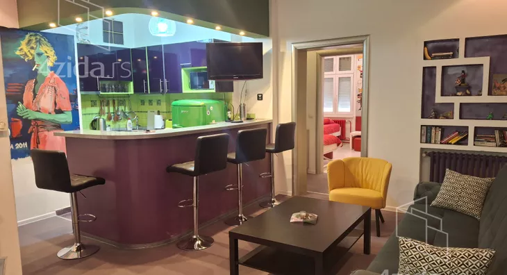 Petosoban stan | 4zida