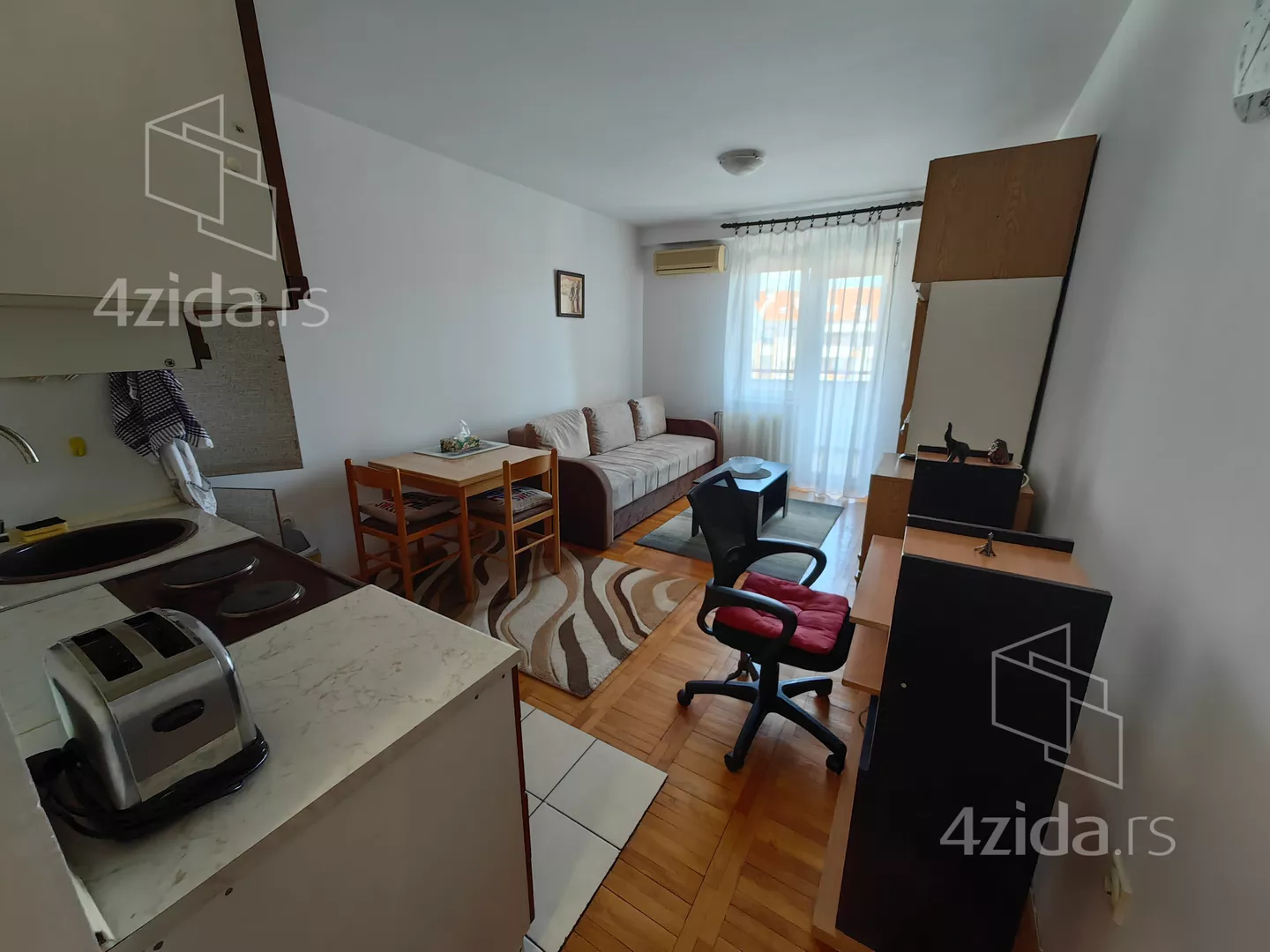 Garsonjera | 4zida