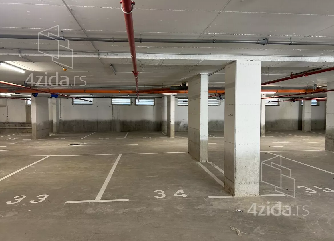 Garaža | 4zida
