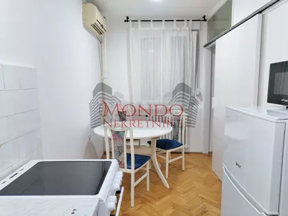 Medicinski Fakultet | 4zida.rs