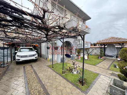 Donja Vrežina | 4zida.rs