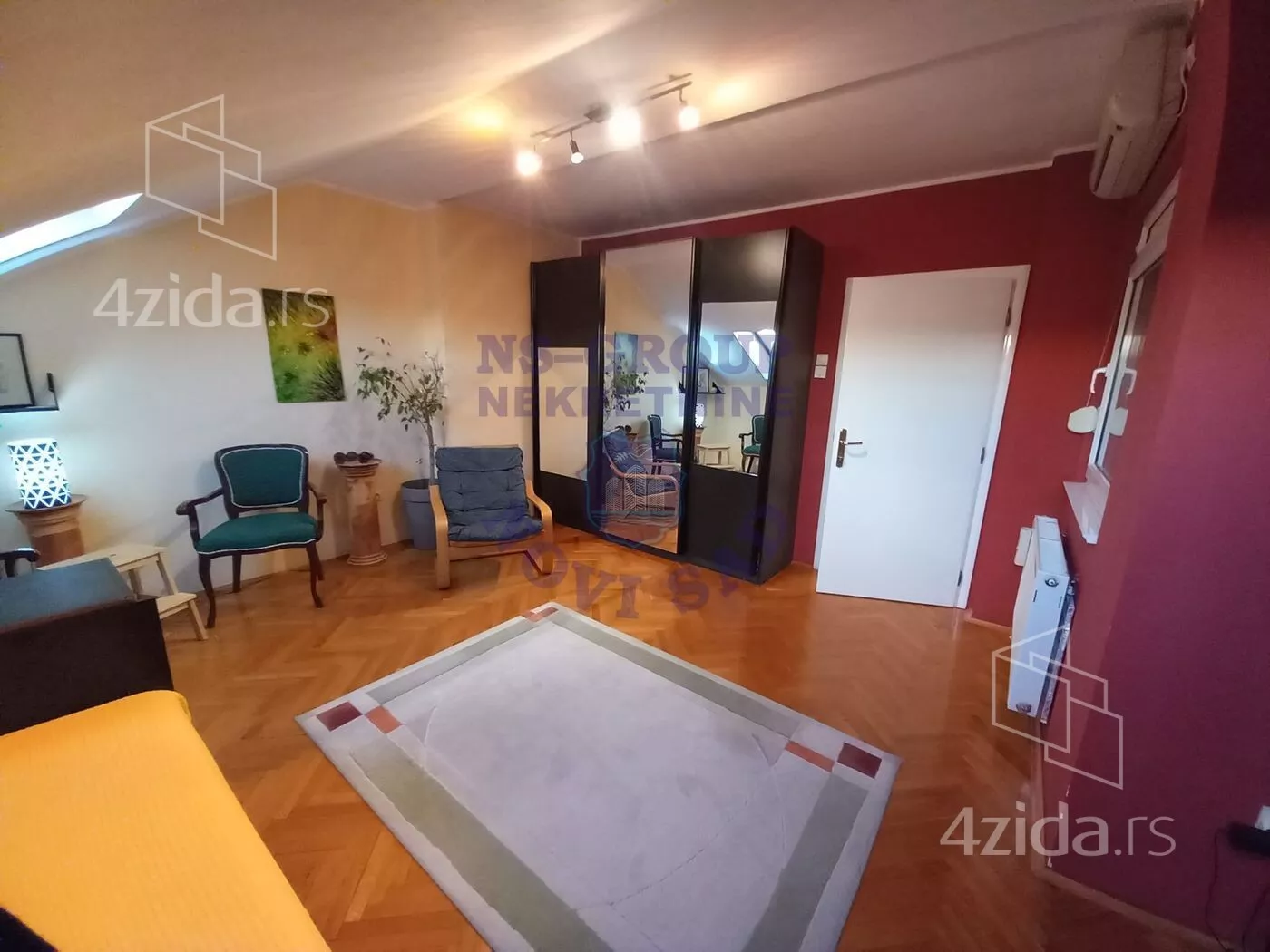 Troiposoban stan | 4zida