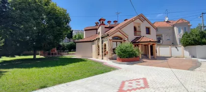 Činovnička Kolonija | 4zida.rs