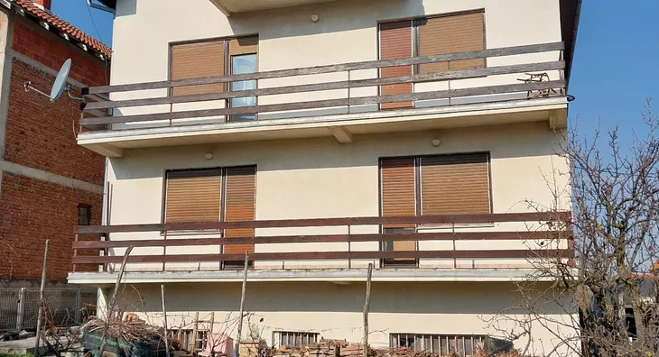 3-etažna kuća | 4zida