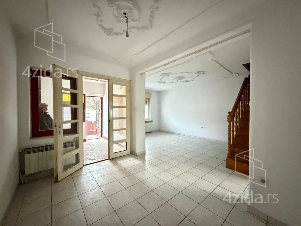 3-etažna kuća | 4zida