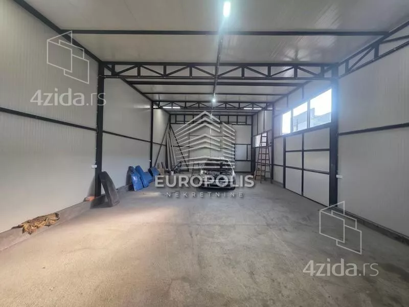 Hala | 4zida