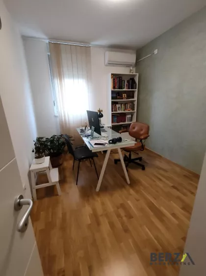 Petrovaradin | 4zida.rs