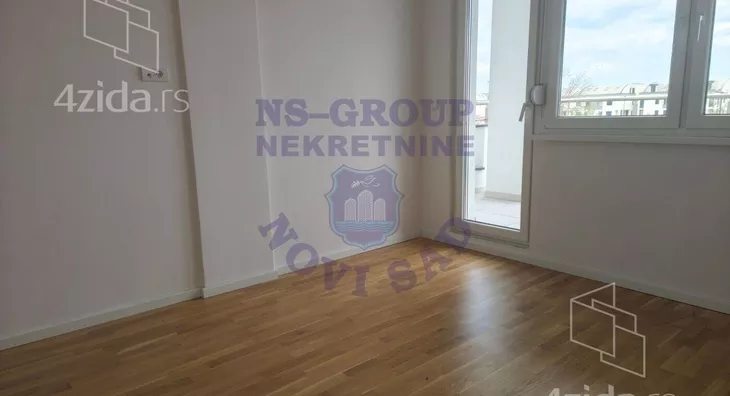 Četvoroiposoban stan | 4zida