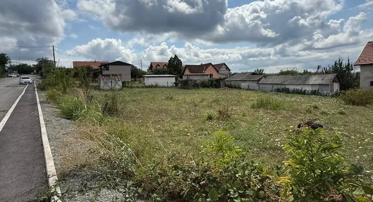 Građevinsko zemljište | 4zida