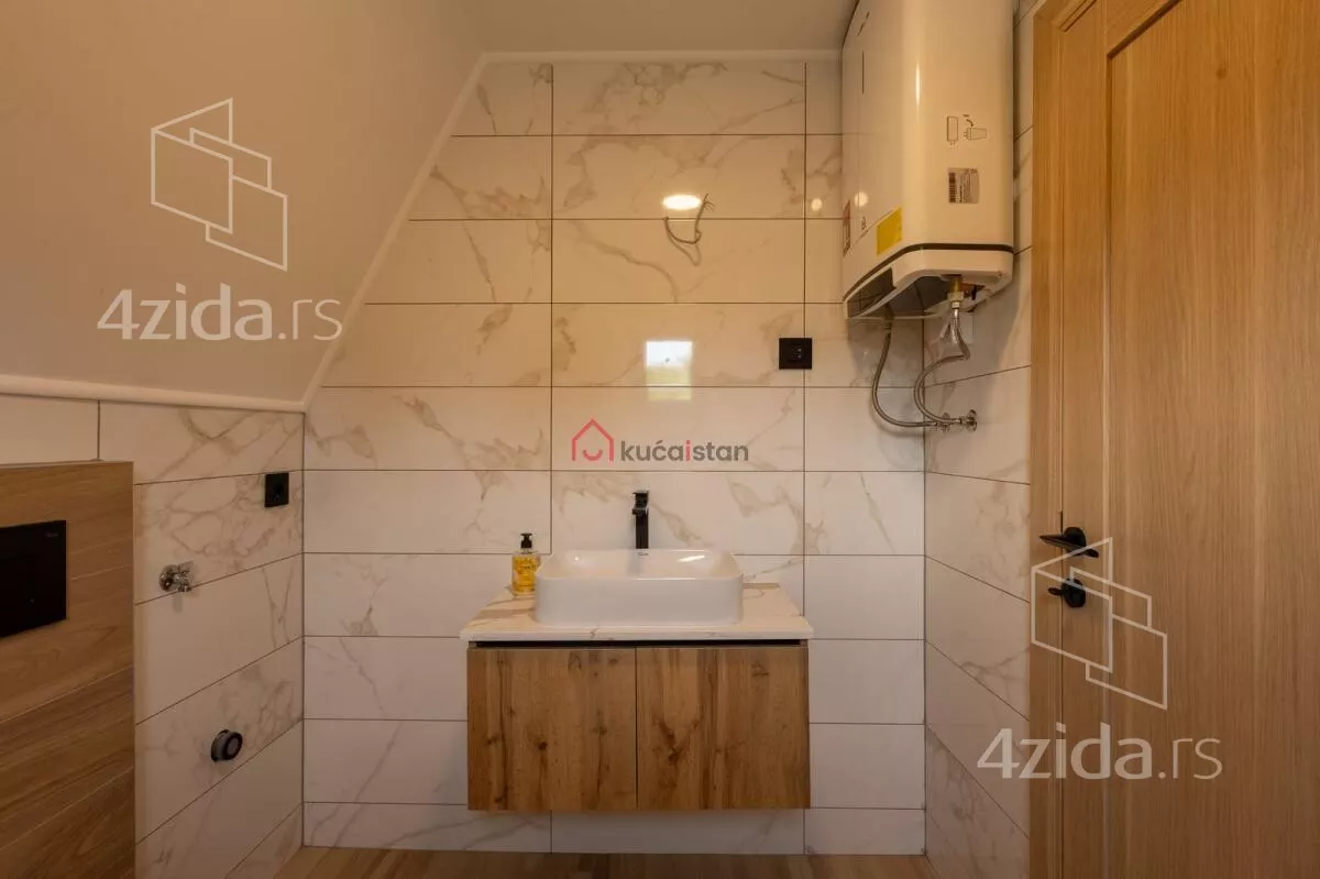 Kuća | 4zida